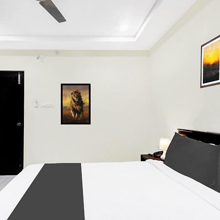 Отель Super Townhouse Daba Garden Road Вишакхапатнам Экстерьер фото